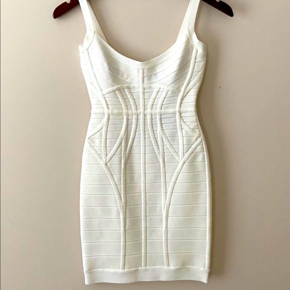 ❌SOLD❌ Auth herve leger kollete mini dress XS